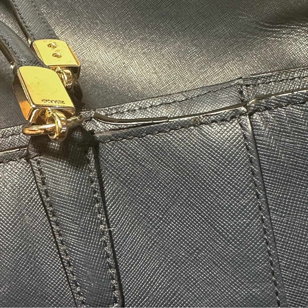 Coach Madison Saffiano East/West Tote Bag Blue EUC/GUC - Picture 13 of 14